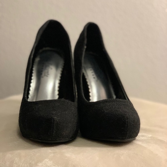 Black woolly high heels - Picture 2 of 4